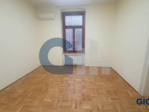 Izdavanje, poslovni prostor, 85m², Gundulićev Venac, Beograd - image 5