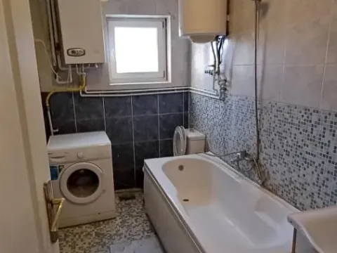 Izdavanje, trosoban stan, 65m², Zvezdara Sve Podlokacije, Beograd - image 5