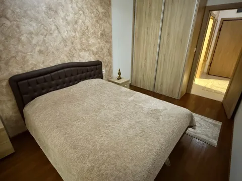 Izdavanje, jednosoban stan, 50m², Master Kvart, Podgorica - image 8