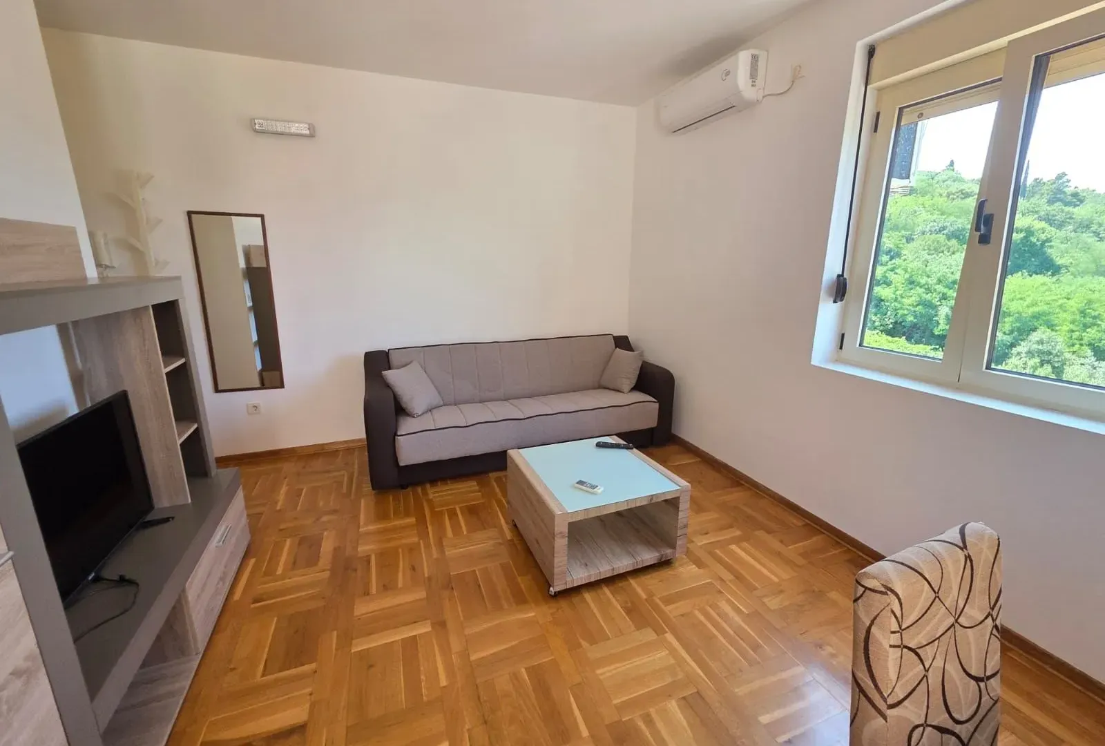 Rent, studio apartment, 27m², Zabjelo, Podgorica