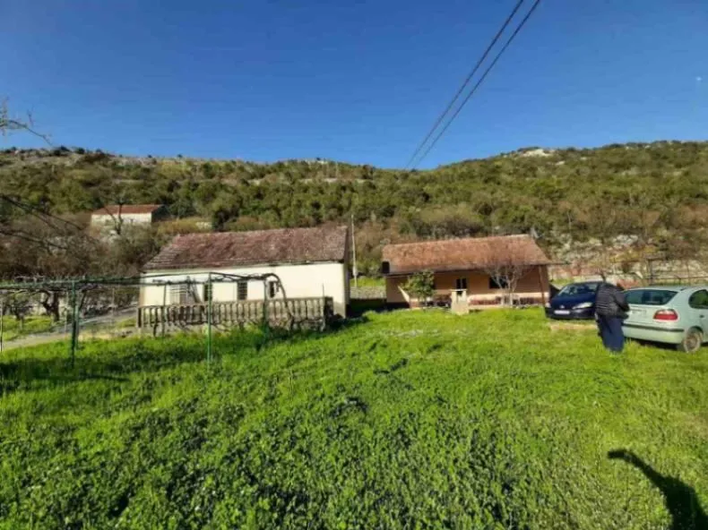 Prodaja, kuća, 3800m², Danilovgrad, Crna Gora