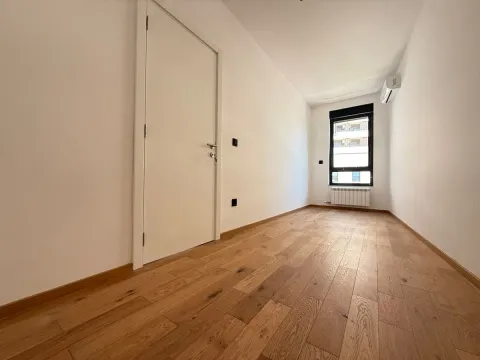 Prodaja, dvosoban stan, 88m², Hala Pionir, Palilula Sve Podlokacije - image 7