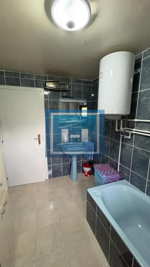 Prodaja, kuća, 275m², Mali Popović, Jagodina