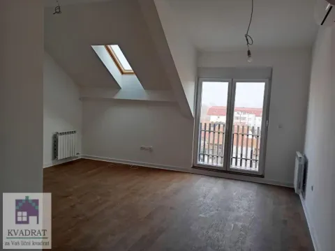 Prodaja, trosoban stan, 87m², Obrenovac, Beograd - image 1