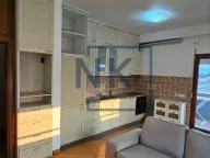 Izdavanje, dvosoban stan, 64m², Stari Aerodrom, Podgorica - image 1