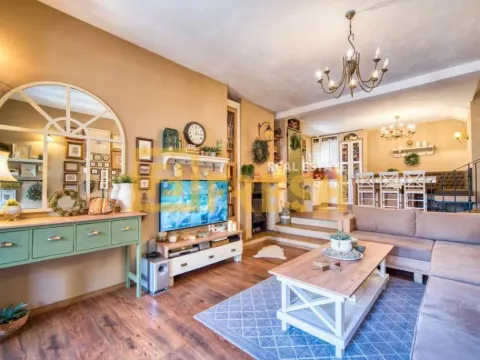 Prodaja, kuća, 160m², Stara Varoš, Podgorica - image 4