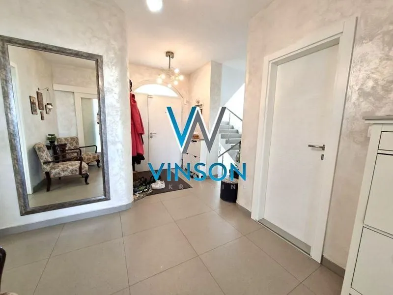 Prodaja, kuća, 270m², Petrovaradin, Novi Sad