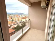 Izdavanje, jednosoban stan, 47m², Stari Aerodrom, Podgorica - image 10