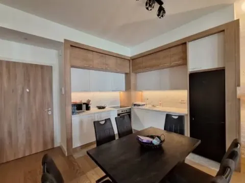 Izdavanje, trosoban stan, 78m², Beograd Na Vodi, Beograd - image 4