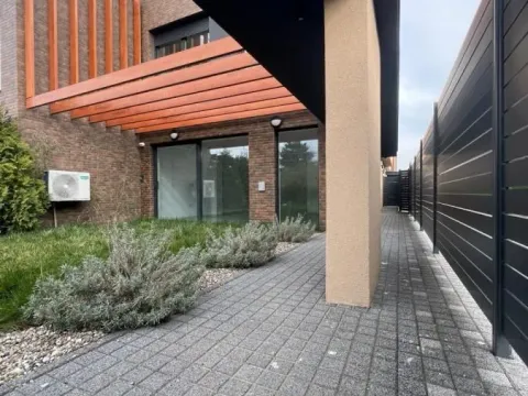 Prodaja, kuća, 181m², Petrovaradin, Novi Sad - image 26