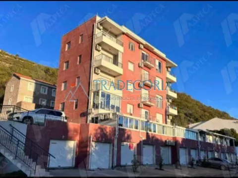 Prodaja, dvosoban stan, 59m², Petrovac, Budva - image 3