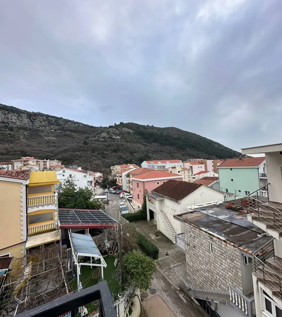Prodaja, trosoban stan, 79m², Centar, Budva