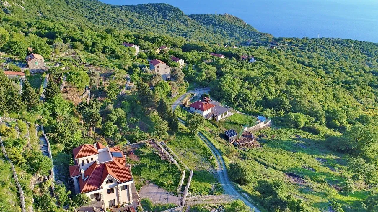 Sale, house, 392m², Tudorovići, Budva