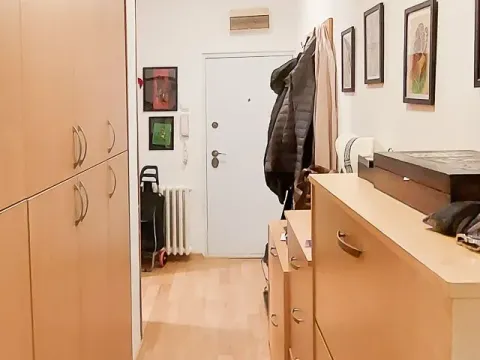 Prodaja, trosoban stan, 85m², Aleksinac, Niš - image 6