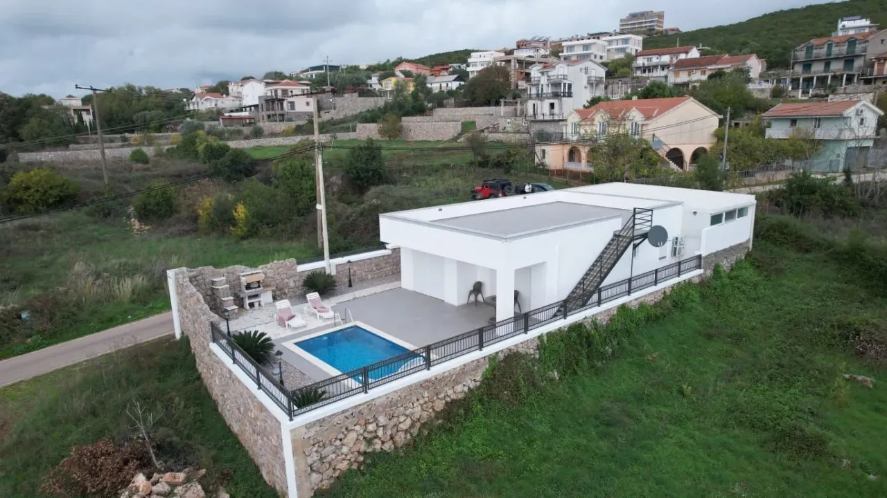 Prodaja, kuća, 100m², Krimovica, Kotor