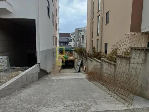 Prodaja, jednosoban stan, 55m², Momišići, Podgorica - image 2