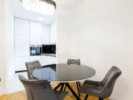 Izdavanje, trosoban stan, 130m², Nova Dalmatinska, Podgorica - image 4