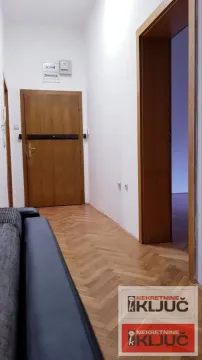 Prodaja, dvosoban stan, 50m², Socijalno, Novi Sad Sve Podlokacije - image 5