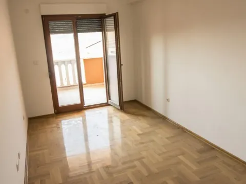 Prodaja, trosoban stan, 111m², Budva, Crna Gora - image 2
