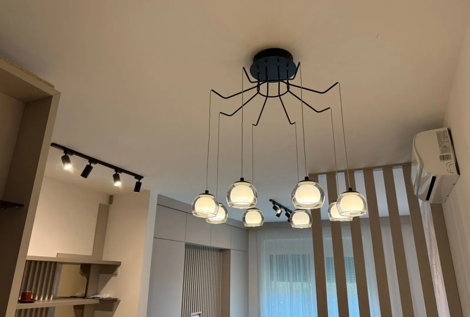 Izdavanje, jednosoban stan, 34m², Bečići, Budva