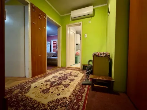 Izdavanje, dvosoban stan, 65m², Oktobarske Revolucije, Podgorica - image 3