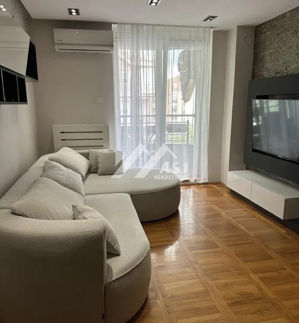 Rent, three bedroom apartment, 56m², Grbavica, Novi Sad Sve Podlokacije