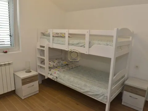 Izdavanje, dvosoban stan, 100m², Seljanovo, Tivat - image 12