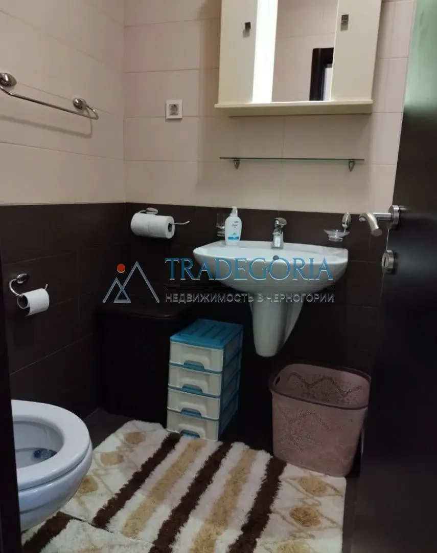 Prodaja, trosoban stan, 71m², Budva, Crna Gora