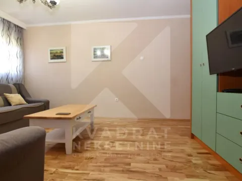 Rent, one bedroom apartment, 50m², Blok 5, Podgorica - image 4