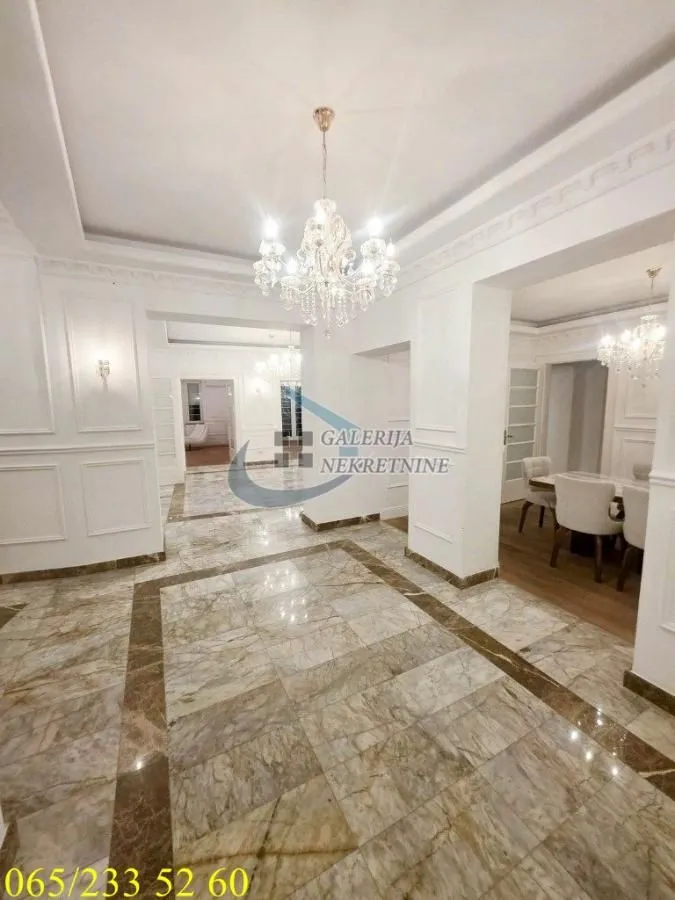 Izdavanje, poslovni prostor, 180m², Savski Venac, Beograd