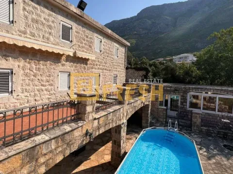 Prodaja, kuća, 300m², Budva, Crna Gora - image 1