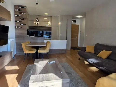 Rent, apartment, 61m², Novi Beograd Blok 65, Novi Beograd Sve Podlokacije