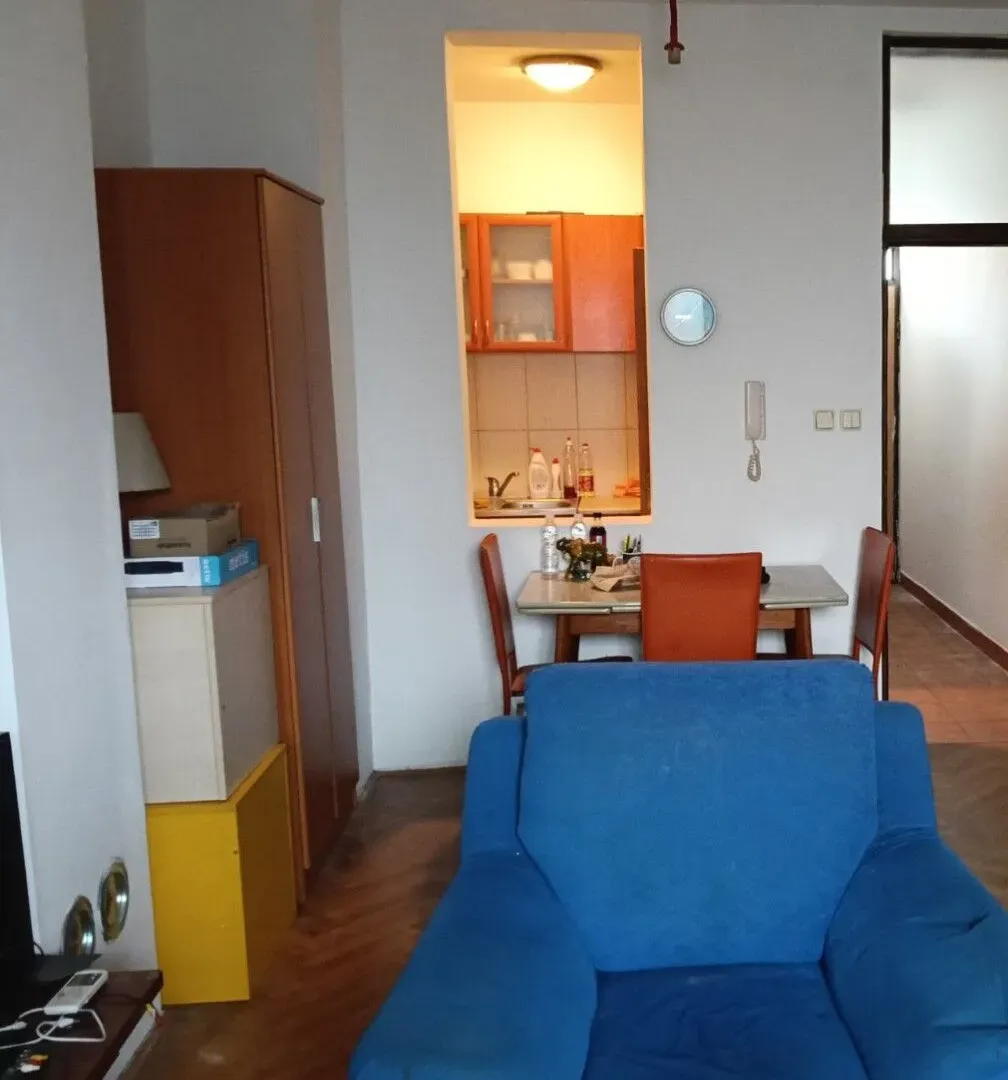 Rent, one bedroom apartment, 37m², Tološi, Podgorica