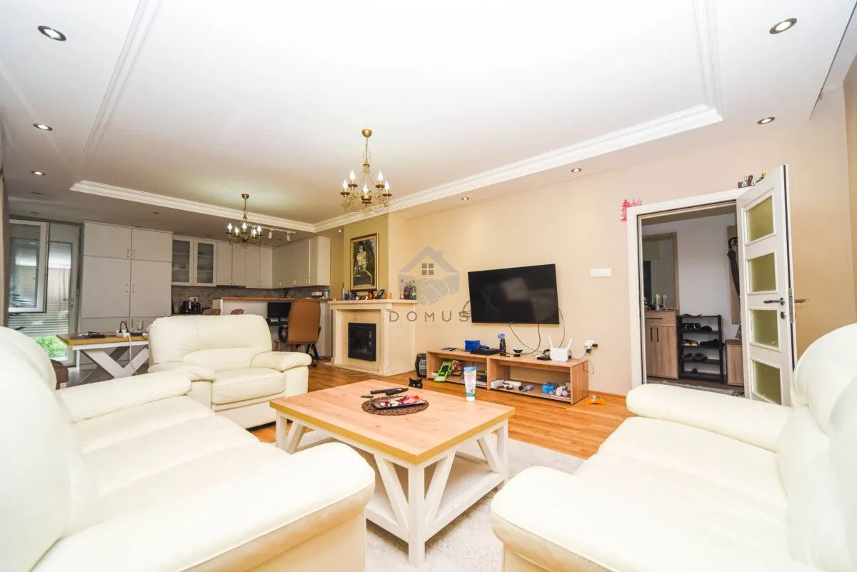 Rent, house, 135m², Murtovina, Podgorica