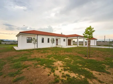 Rent, house, 100m², Zeta, Podgorica - image 3