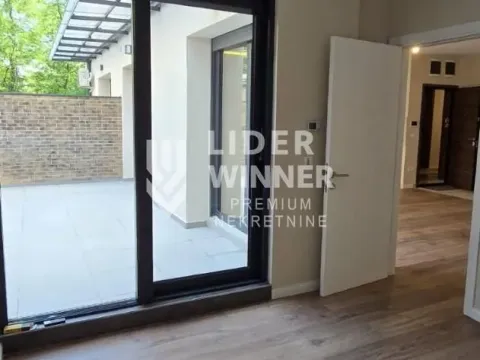 Sale, three bedroom apartment, 67m², Kluz, Zvezdara Sve Podlokacije - image 4