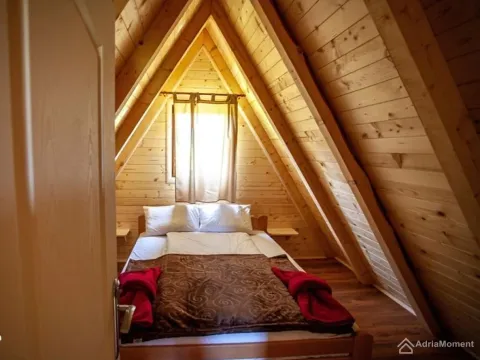 Prodaja, kuća, 219m², Žabljak, Crna Gora - image 9