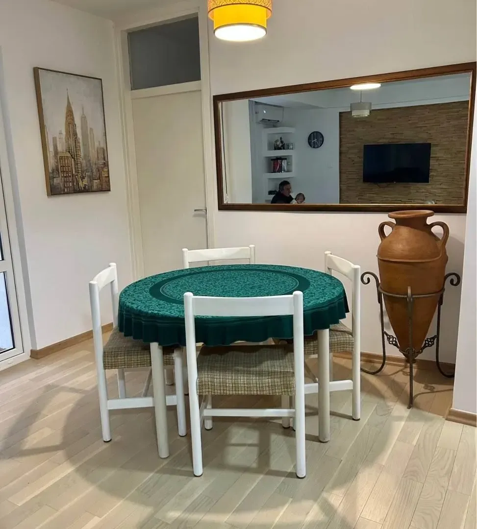 Prodaja, trosoban stan, 93m², Makedonsko naselje, Bar