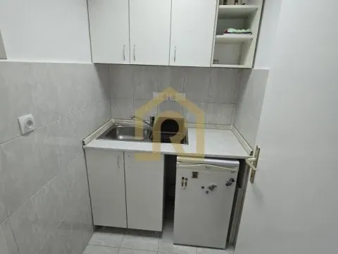 Izdavanje, poslovni prostor, 53m², Vračar Hram, Vračar Sve Podlokacije - image 11