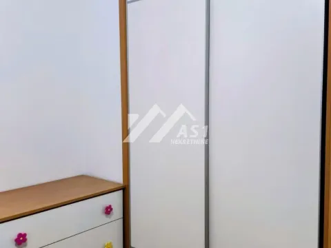 Izdavanje, trosoban stan, 55m², Novo naselje, Novi Sad - image 5