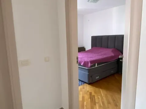 Rent, two bedroom apartment, 92m², Budva, Crna Gora - image 16