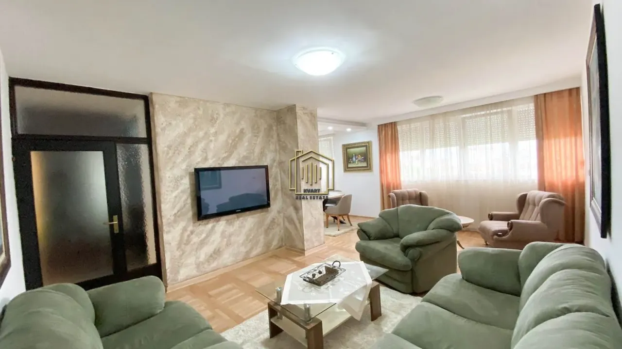 Prodaja, dvosoban stan, 80m², Stari Aerodrom, Podgorica