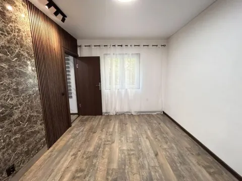 Prodaja, jednosoban stan, 42m², Šušanj, Bar - image 3