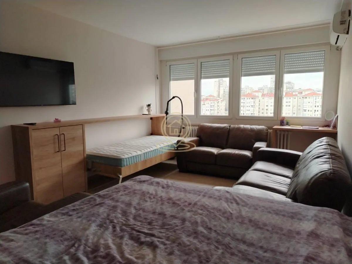 Prodaja, trosoban stan, 67m², Brace Jerković, Voždovac Sve Podlokacije