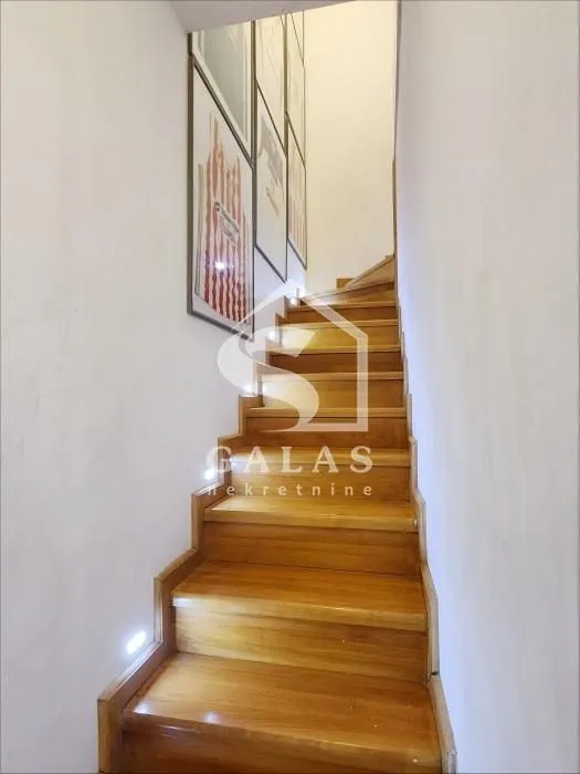 Prodaja, stan, 96m², Čubura, Beograd