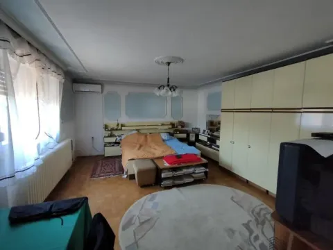 Prodaja, kuća, 330m², Sremska Kamenica, Petrovaradin - image 17