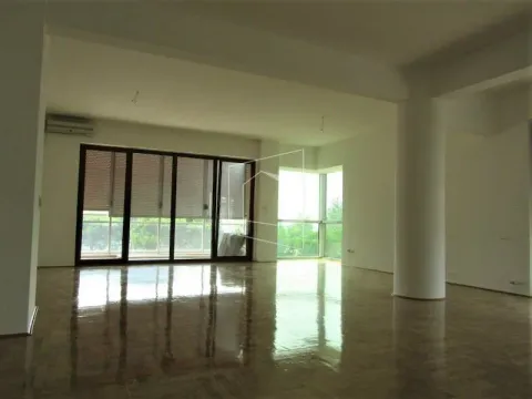 Prodaja, stan, 138m², Preko Morače, Podgorica - image 2