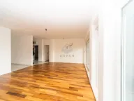 Prodaja, trosoban stan, 150m², Krivi Most, Podgorica - image 3