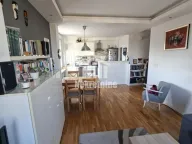 Prodaja, trosoban stan, 64m², Zemun Centar, Zemun Sve Podlokacije - image 5