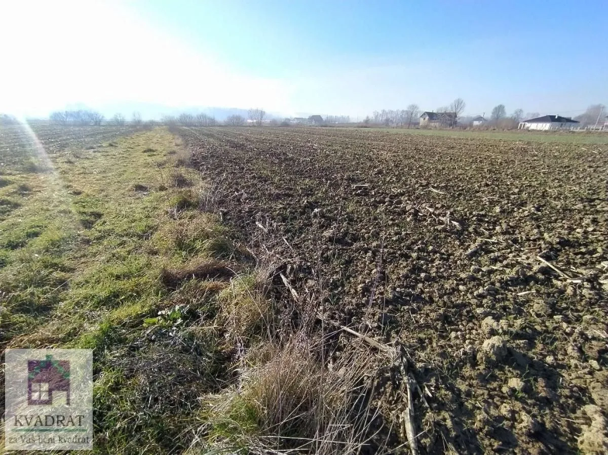 Prodaja, plac, 600m², Ub, Srbija